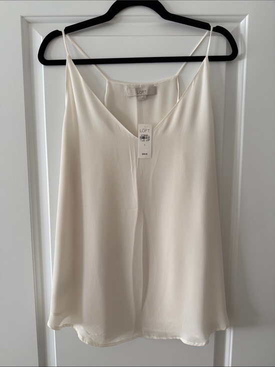 LOFT Tops - LOFT Cream Satin V-Neck Spaghetti Strap Cami